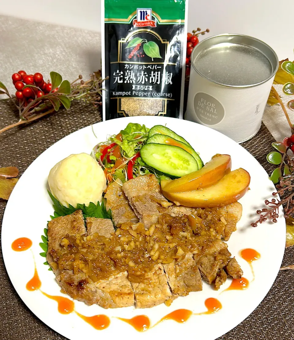 豚肉とりんごのポットロースト風|akkiyさん