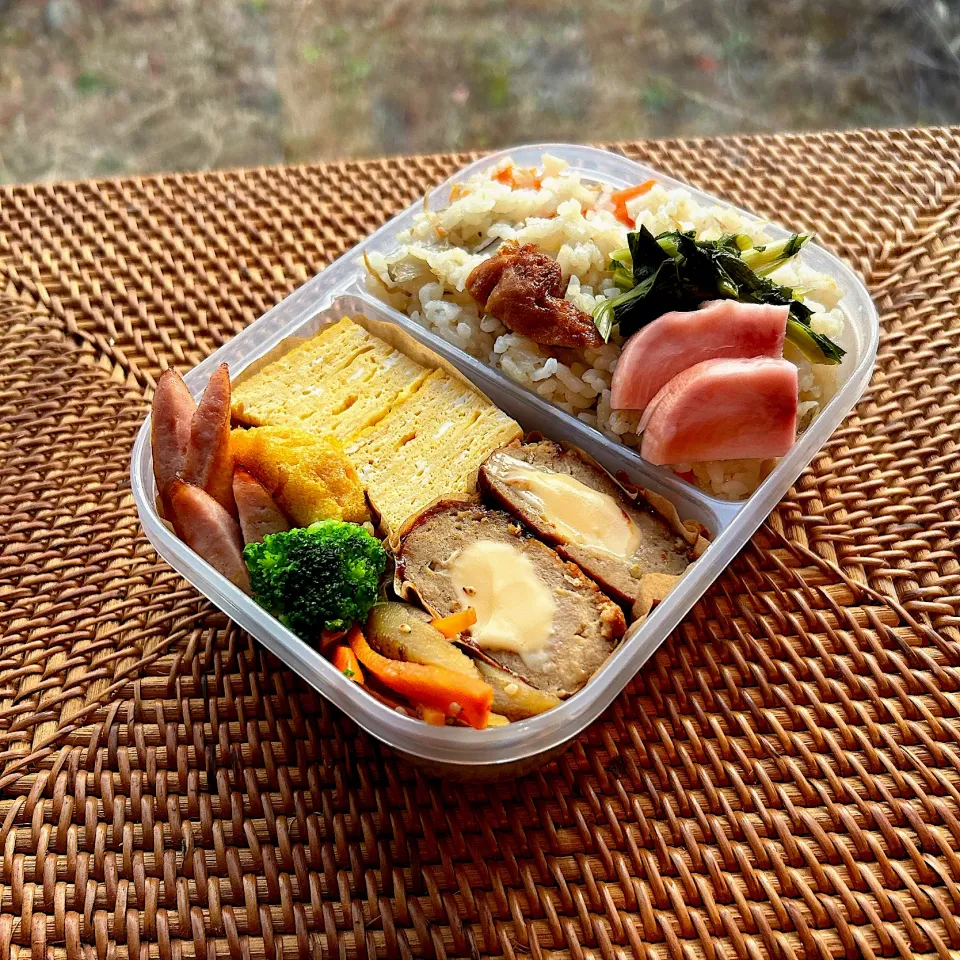 炊き込みご飯弁当✴︎|あやみんさん