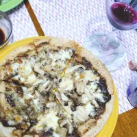 ボジョレーに、ピザ〜|Reikoさん