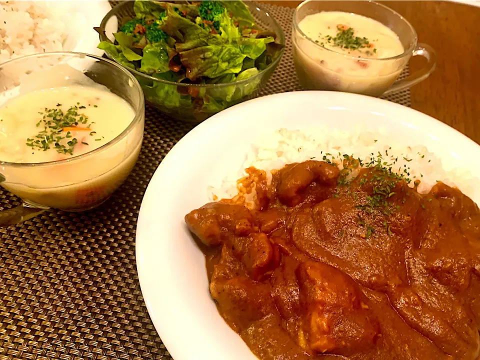 チキンカレー🍛リメイクver.と初めてのクラムチャウダー😋|＊yurika＊さん