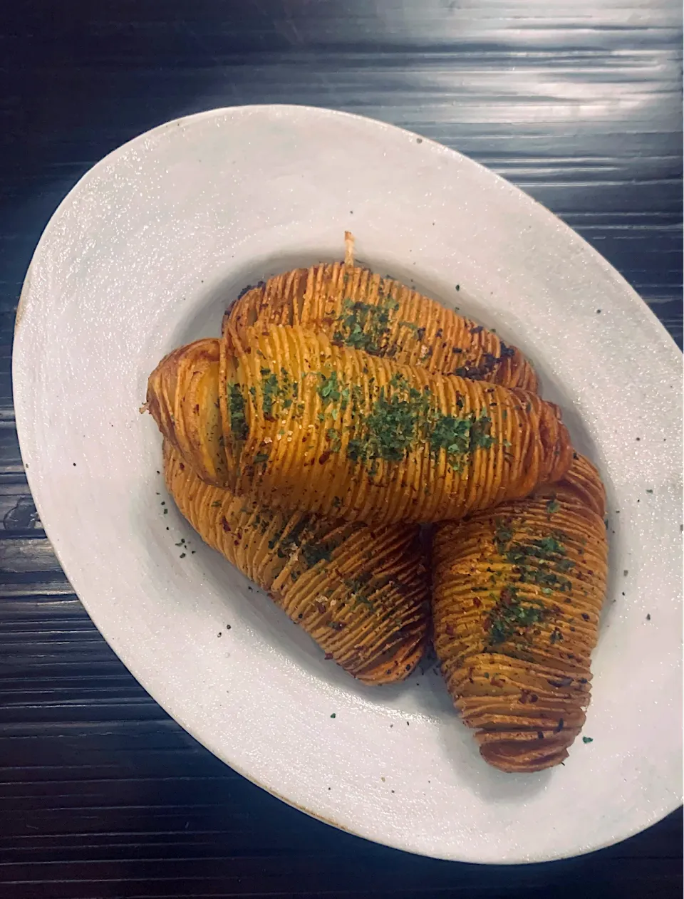 🥔ハッセルバックポテト🥔|ぽくくんさん