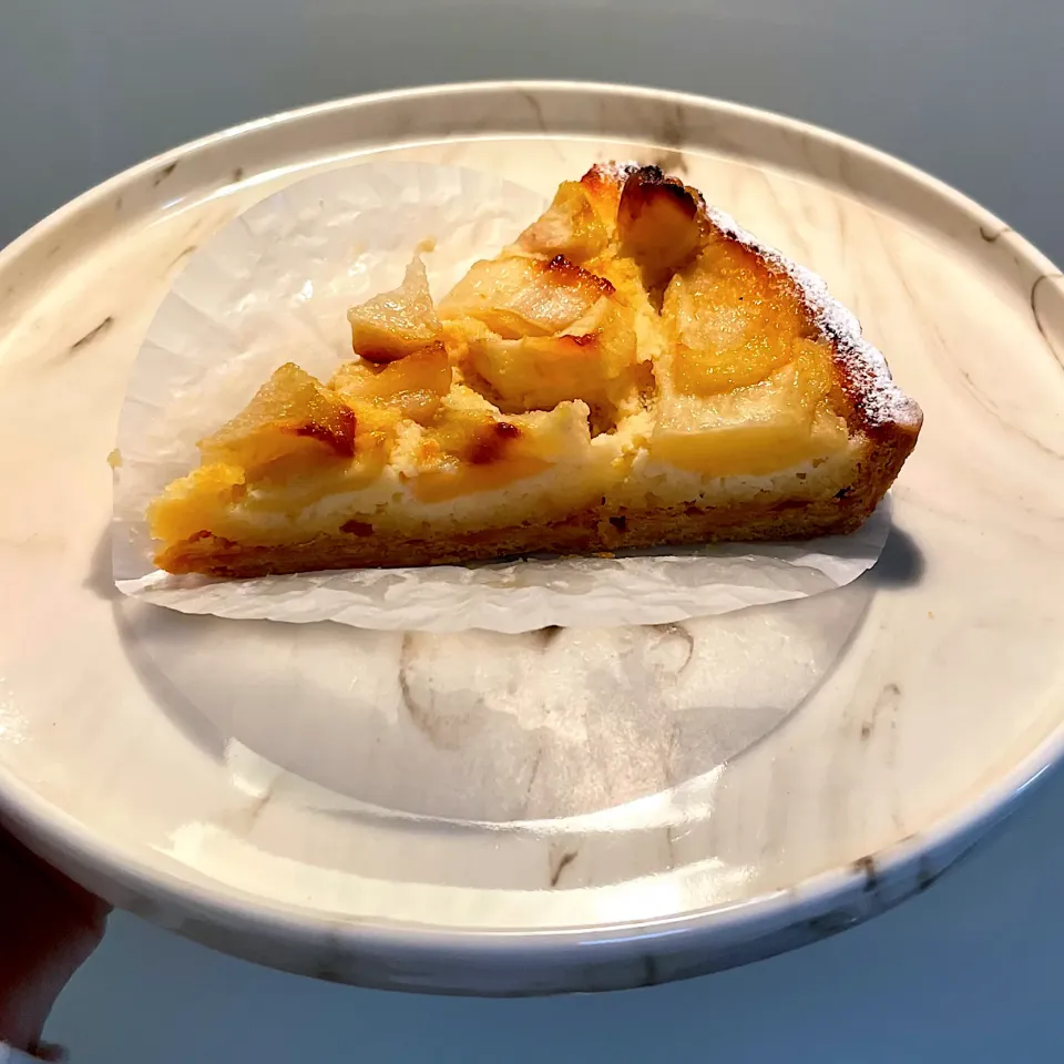 お菓子deguchi　洋梨のタルト(ラ・フランスのタルト)|四天王さん