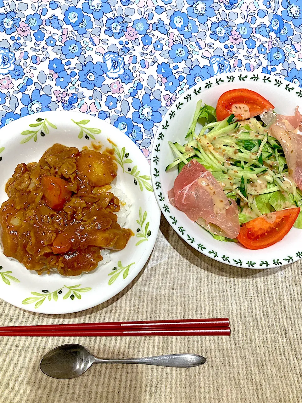 カレーとサラダ|おしゃべり献立さん