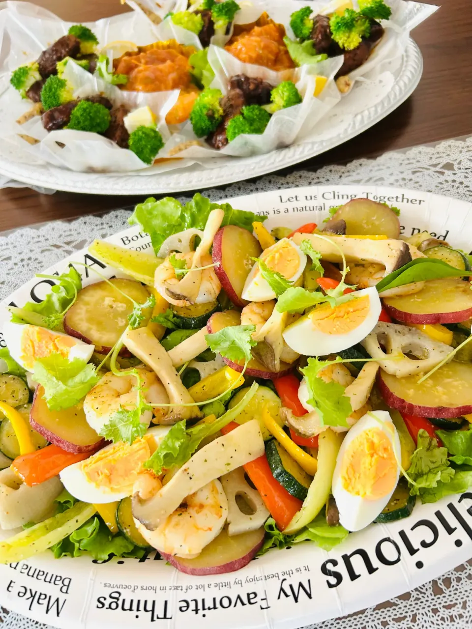 エビと温野菜のアヒージョ風味のサラダ♪|笙　みかんさん