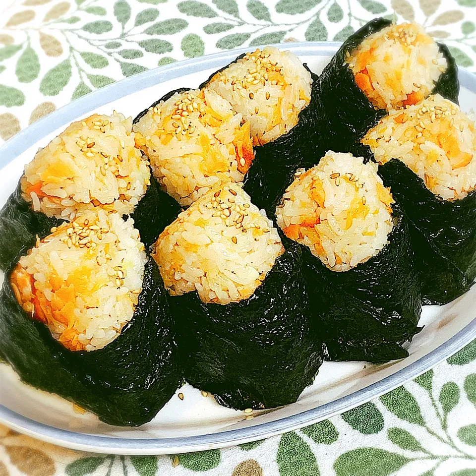 銀鮭とねぎの香りおにぎり|アスママさん