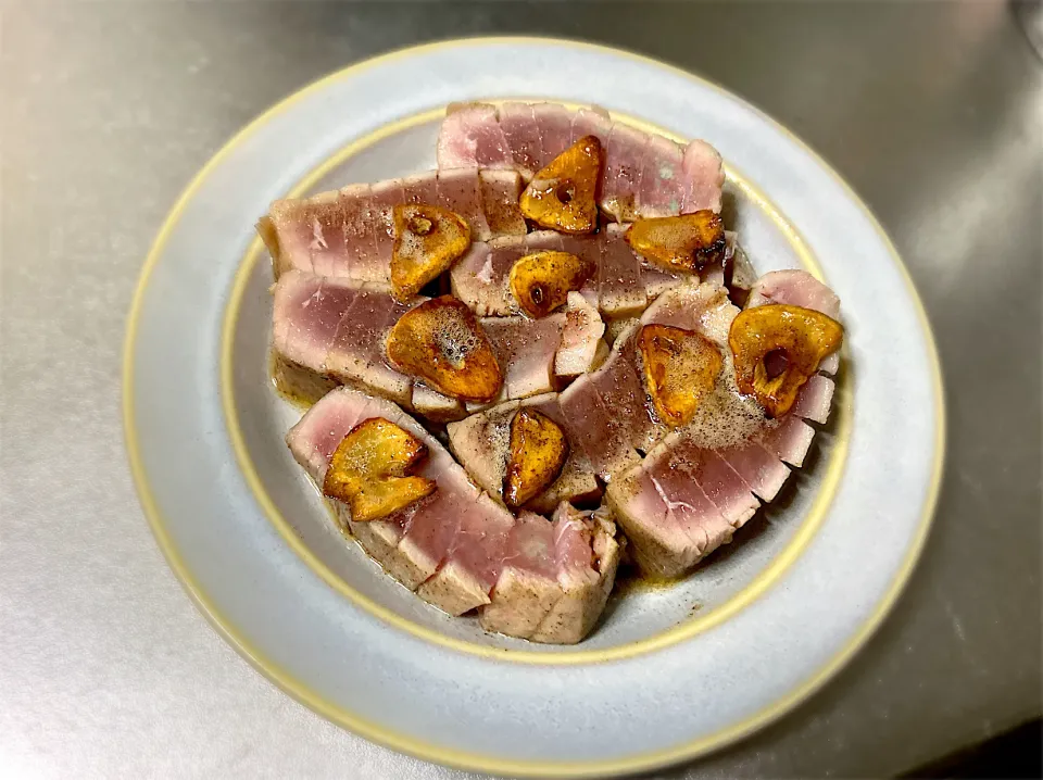 マグロのニンニクバター焼き|ゆめみどりさん