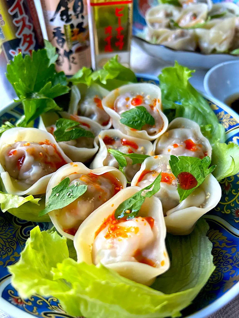 【ユウキ世界の食卓探検隊】紅油抄手（ホンヨウチャオショウ）～台湾の汁なしワンタン(えび入り)～|まなまな♡さん