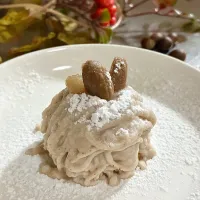 どんぐりのモンブラン|あやめもちもちさん