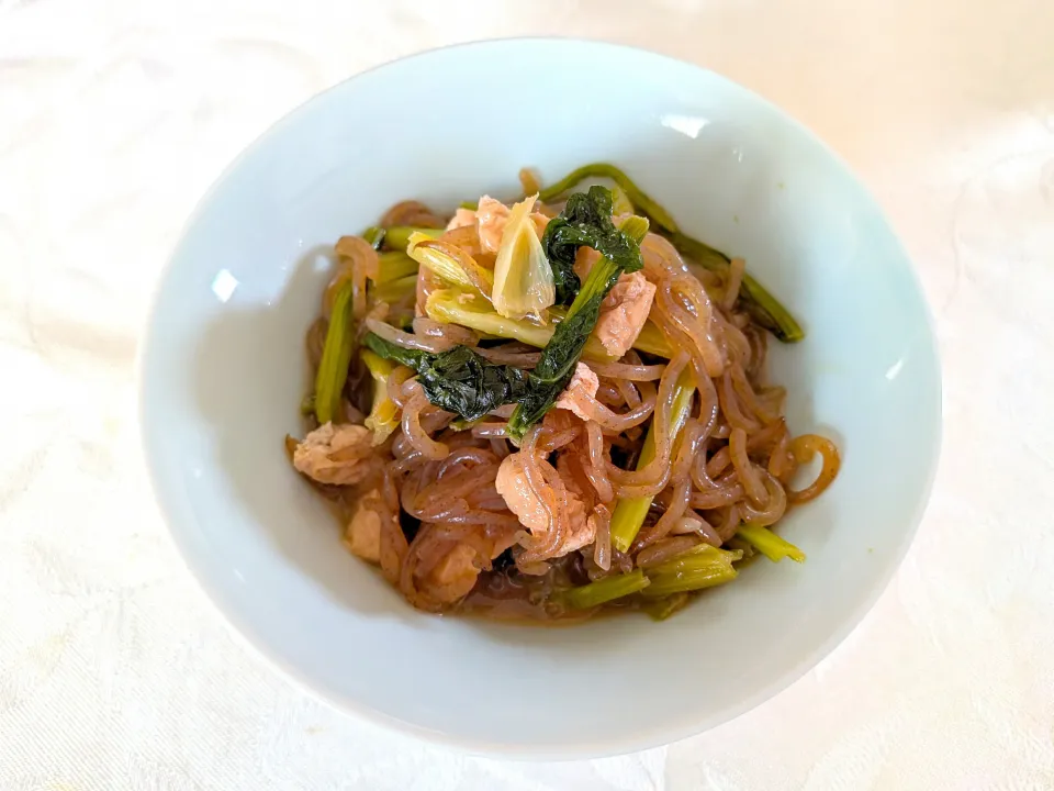 糸こんにゃくと小松菜の炒め煮|卯月さん