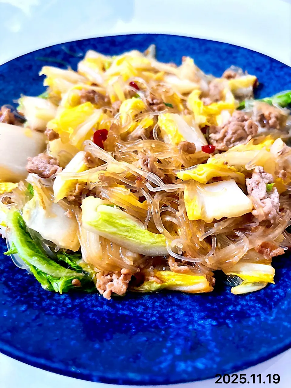 春雨とひき肉と白菜の炒め物|オーロラさん