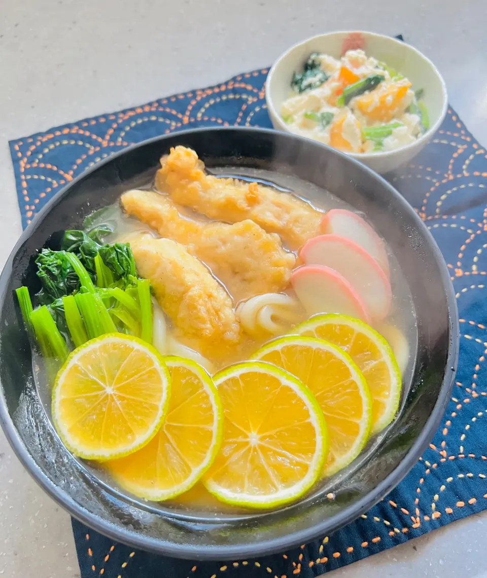 「とり天うどん＆柿とほうれん草の白和え」|バシュランさん