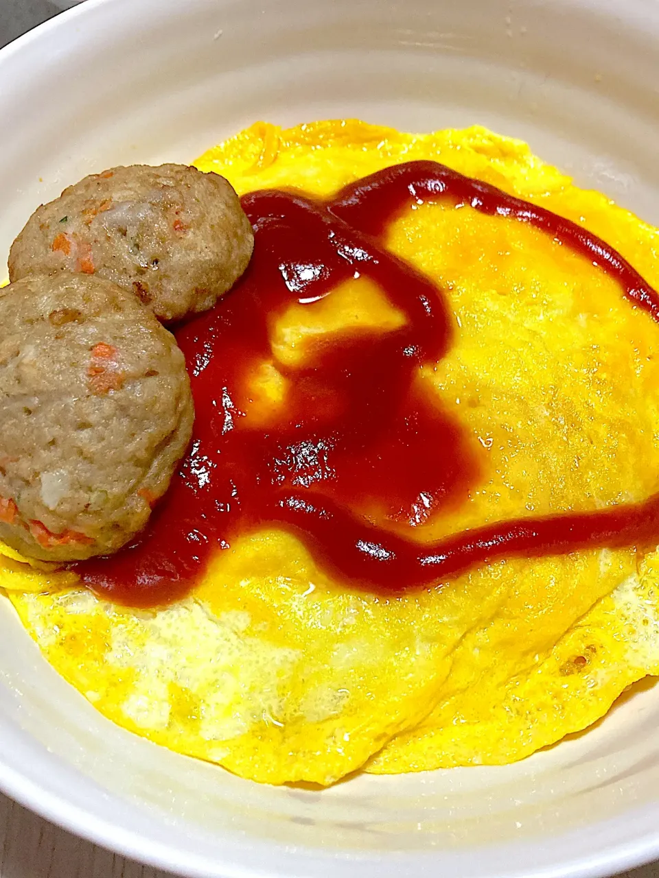 エビピラフのオムライス|Ayaさん