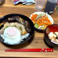 トンテキ丼✨|モモ&ハーブmama🐰🐹🐢🐠❤️さん