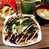 お好み焼きとマクドの250円ポテト🍟|モモ&ハーブmama🐰🐹🐢🐠❤️さん