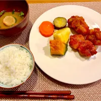 11/22の夜ごはん~ヤムニョムチキンと蒸し野菜~|ゆかｕさん