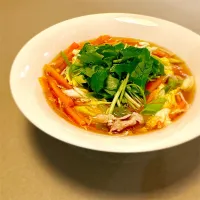 生姜と三つ葉たっぷり　かき玉うどん|かわうそcookingさん