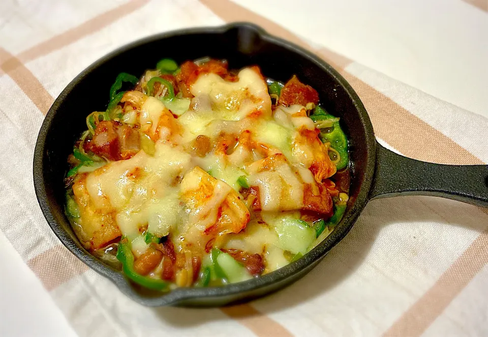 焼き鳥缶でチーズタッカルビ風🇰🇷|chibiさん