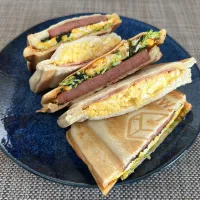 休日ランチはホットサンド。|ゆーこ。さん