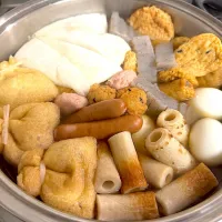 出汁がしみしみおでん🍢|mettiさん