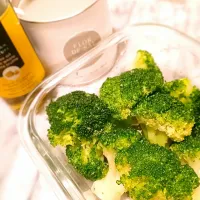 トリュフオイルとマヨルカ島の塩スモークのブロッコリー🥦︎|❤︎YUKARI❤︎さん