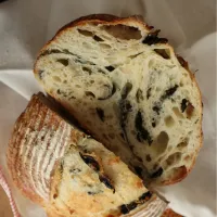 海藻と胡麻のカンパーニュ|おしみさん