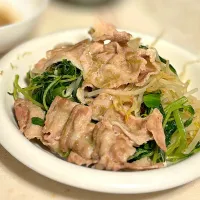 豚バラ肉と野菜蒸し| ももさん