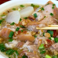 Pork knuckles noodles |12Dragonさん