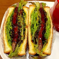 ステーキサンド|サンドウィッチ伯爵さん