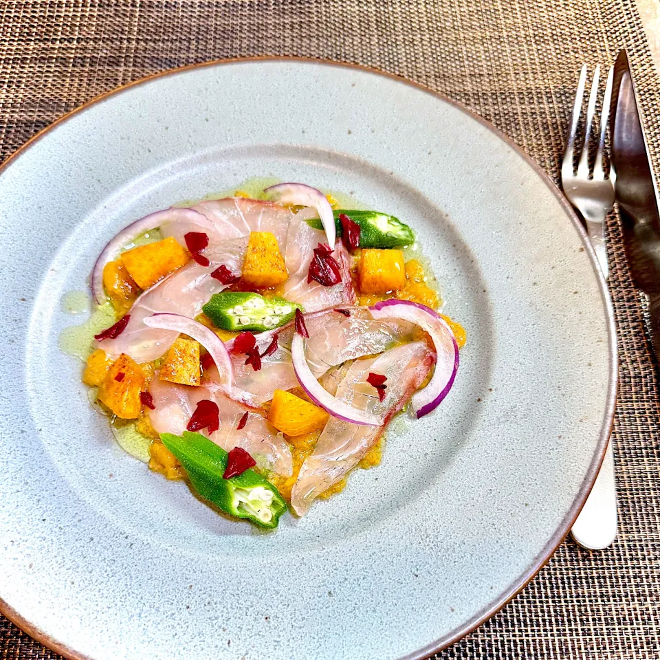 寝かせ鯛と柿のカルパッチョ|なか★やまさん