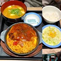 ナポリタンハンバーグ定食|るみおんさん