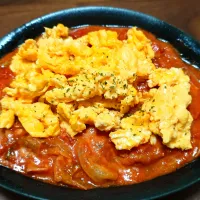 たまごとレタスのトマト煮|mootsさん