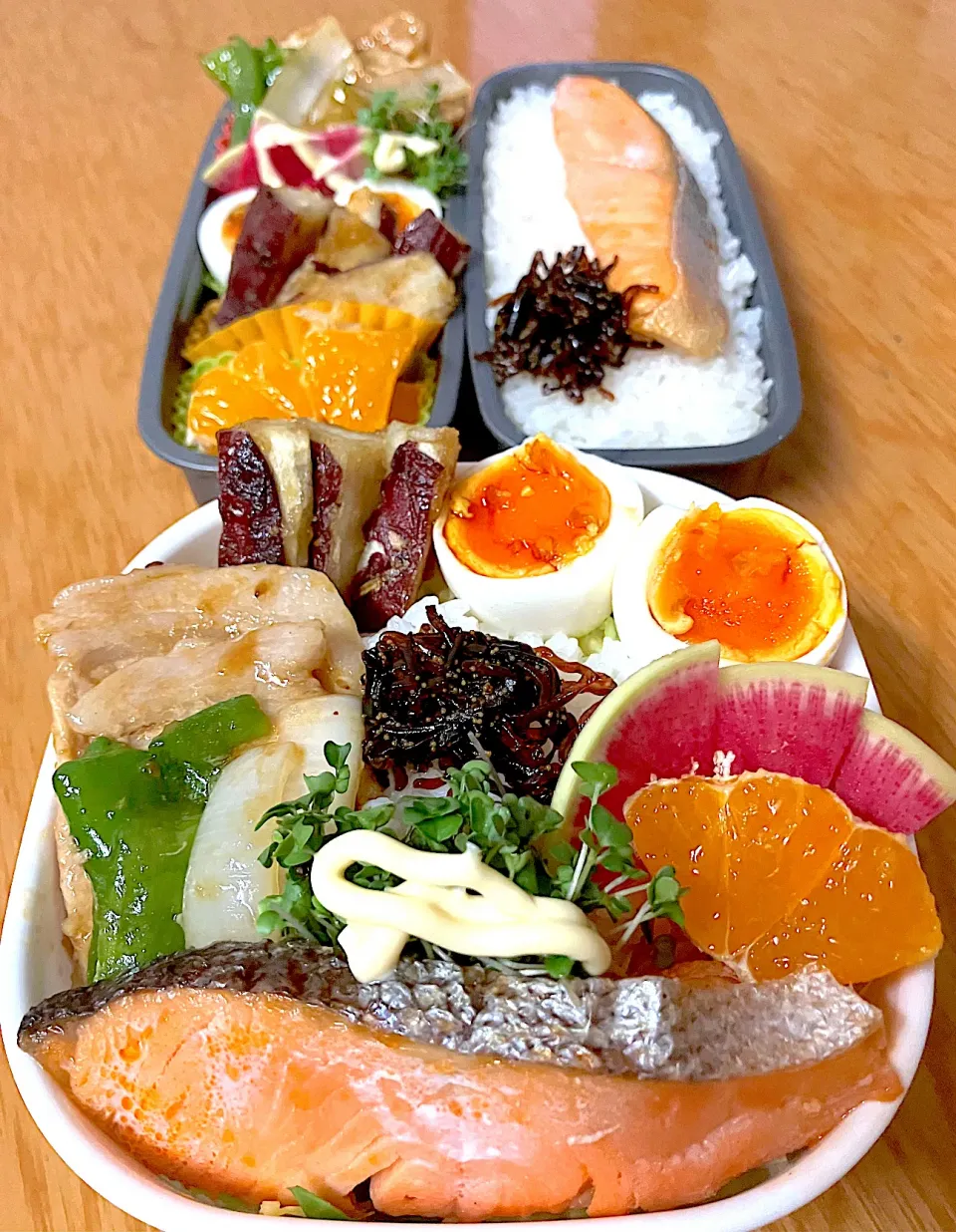 家族お弁当🍱✌︎(๑˃̶͈̀◡︎˂̶͈́๑)✌︎ ❤️|ふみぃさん