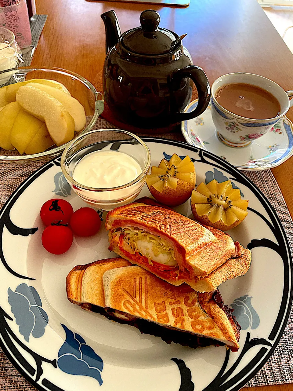 ホットサンドのモーニングプレート|Mikaさん