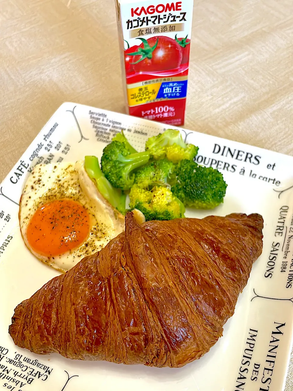 クロワッサン🥐380円|あいさん