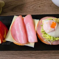 マフィンでオープンサンド|バンビさん