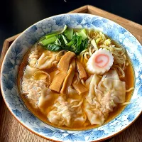 ワンタンメン ~ひき肉少しあればできちゃいます。