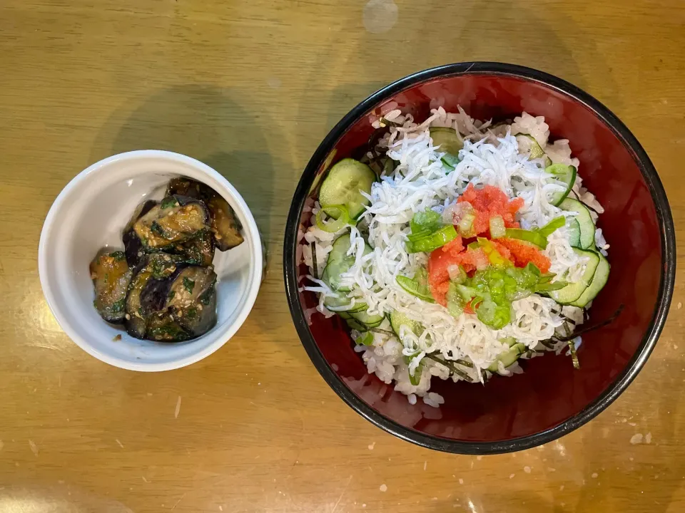 明太子としらすの丼|あきたまさん
