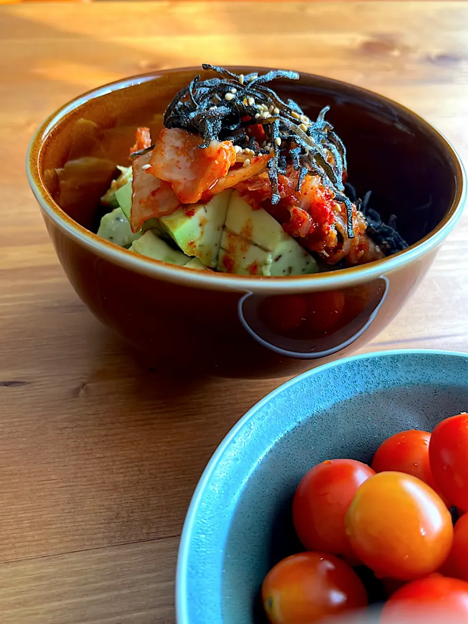 アボカドのキムチ和え|おさかなさん