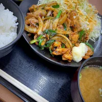 栃木県産ホルモン焼き定食|藤本 ひろきさん