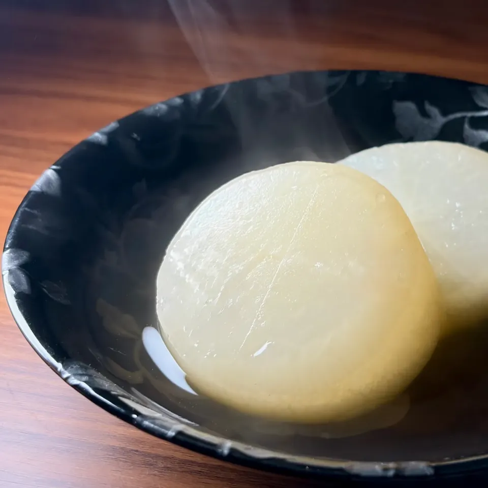 💫レシピ💫大根のだし煮と皮きんぴら|biskesさん