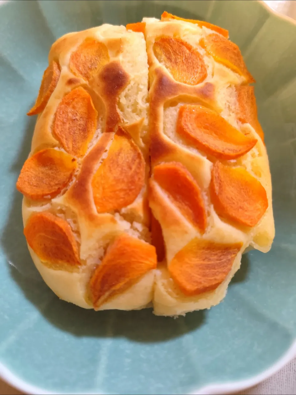 みったんさんの料理 fumfumさんの無花果のヨーグルトケーキを柿で|m.rafuさん