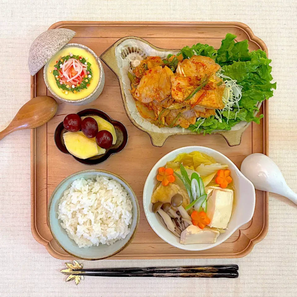 アルモンデひとりごはんの日|すずさん