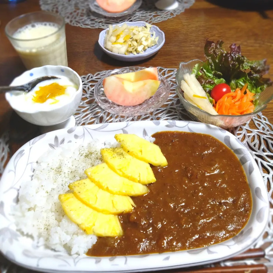 朝ごはん☁！|まめころさん