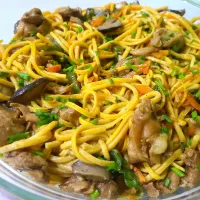 Chicken Lo Mein|Marissa Bakshさん