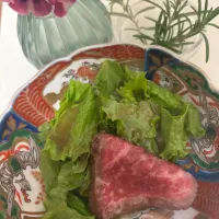 ローストビーフとサラダ|まゆさん