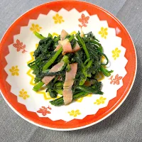 春菊とベーコンの塩炒め|狛犬さん