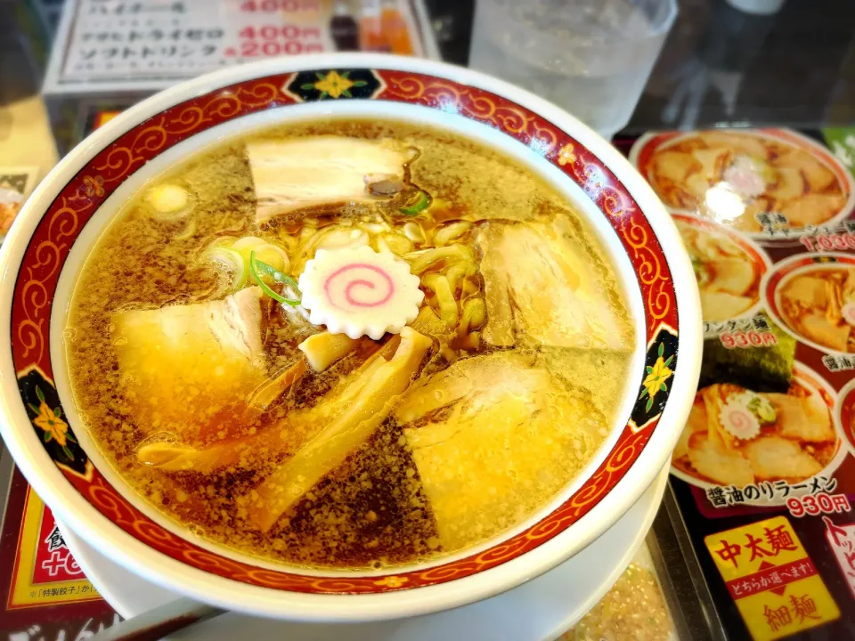 醤油ラーメン ¥780|Blue Moon Caféさん