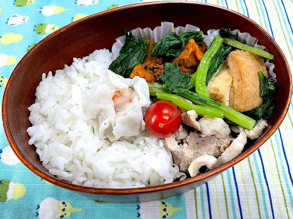 豚肉生姜焼、シウマイ、おばんざい🍱|なお🅿️さん