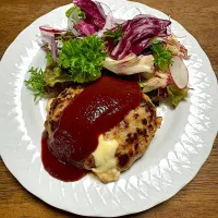 チーズinハンバーグ|ひだまり農園さん