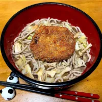 きのこたっぷりコロッケ蕎麦|momoさん